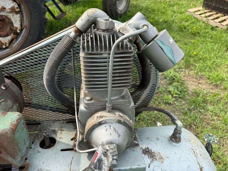 240V Air Compressor, In Unknown Condition, Seller Bought it used and never installed it