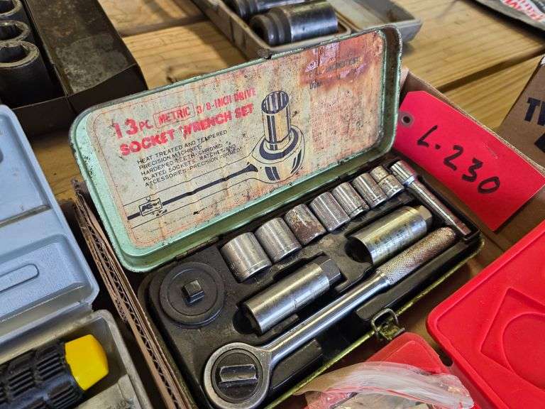 Socket Set and Micrometer Set