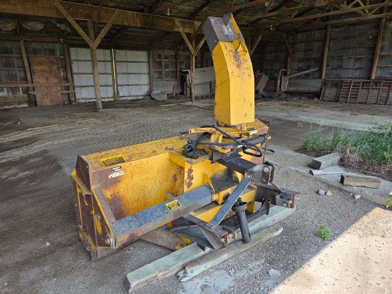 Alloway Dual Auger Snow Blower, Hydraulic Spout, 540 PTO, 3pt Hookup, SN: 23075