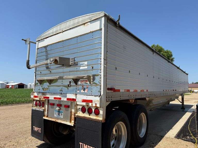1983 Timpte 42’ Hopper Bottom, Power Tarp and Power Traps with Separate Remotes, 11R24.5 Tires on Ou