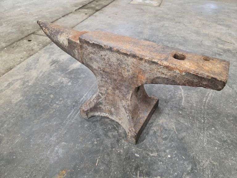 Sieg Iron Co Davenport, IA 130lb Anvil, (2) #’s on it, 181 and 21753, See Photos