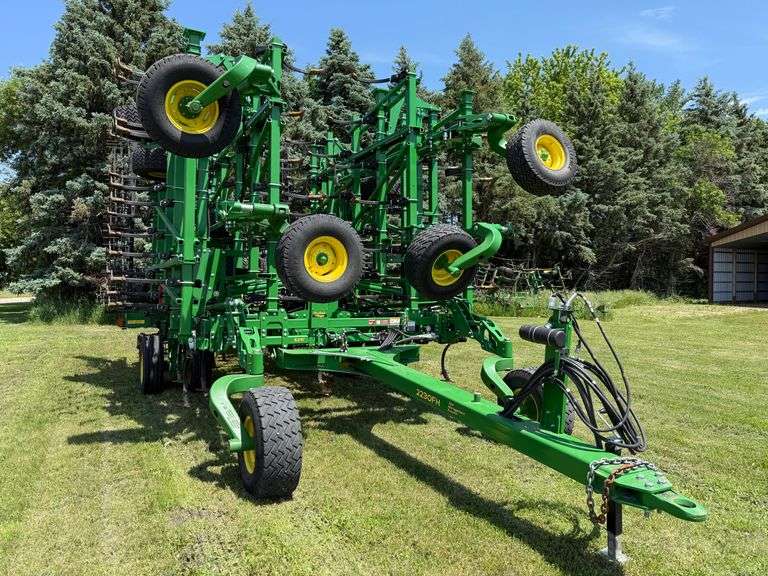 2023 2230FH 5 Section 52’6” – 5 Section Field Cultivator, Pro Finish Leveling System with 54’ 2” - 3