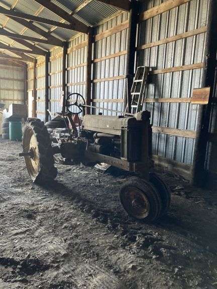 B John Deere, Unstyled