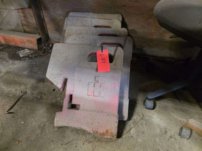 5 IH Suit Case Weights