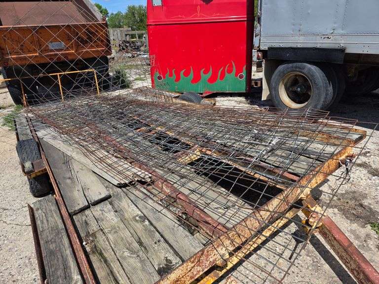 Approx 5 Misc Cattle Panels on Trailer, *Trailer is Not Included