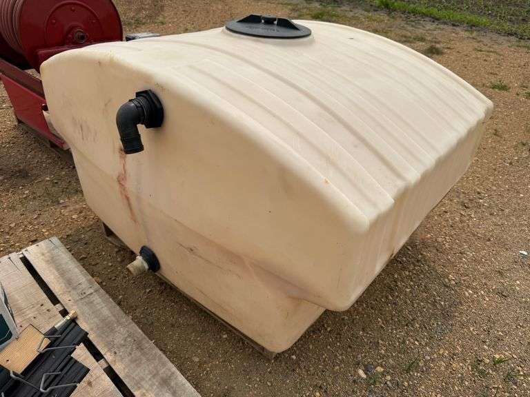 300 Gallon Poly Tank