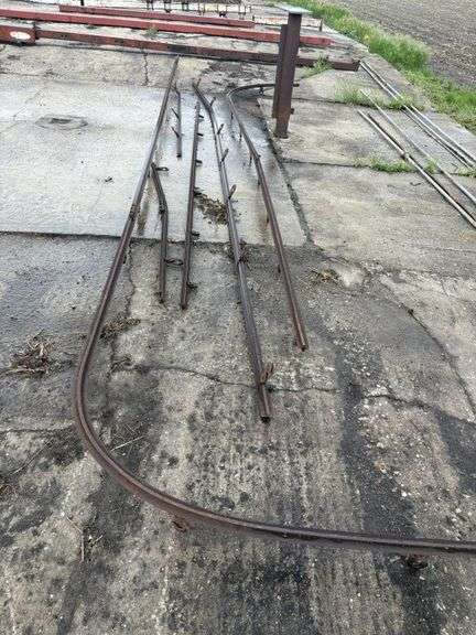 Barn Track, approx 88’ total