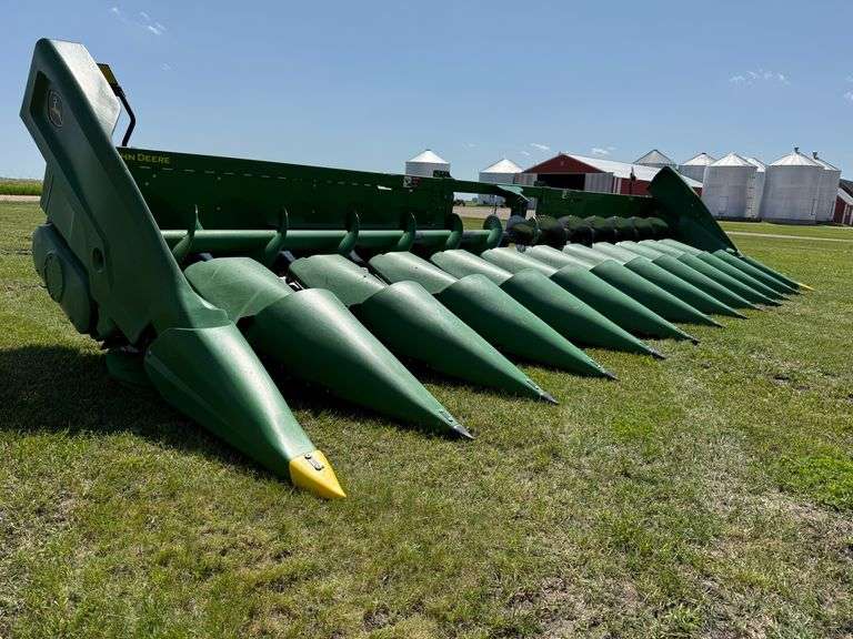 2021 John Deere C12R 12 Row Corn Head, Stalk Stompers, Single Point Hookup, Owner's Manual, SN: 1H0C