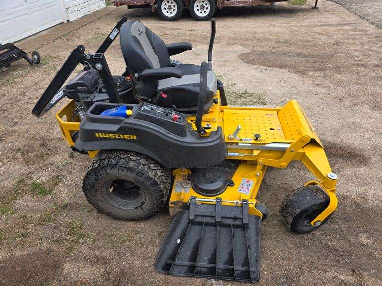 2021 Hustler Fastrak 54” Zero Turn Lawn Mower, 46.7 Hours, Kawasaki FT619V Engine, Foot Height Adjus