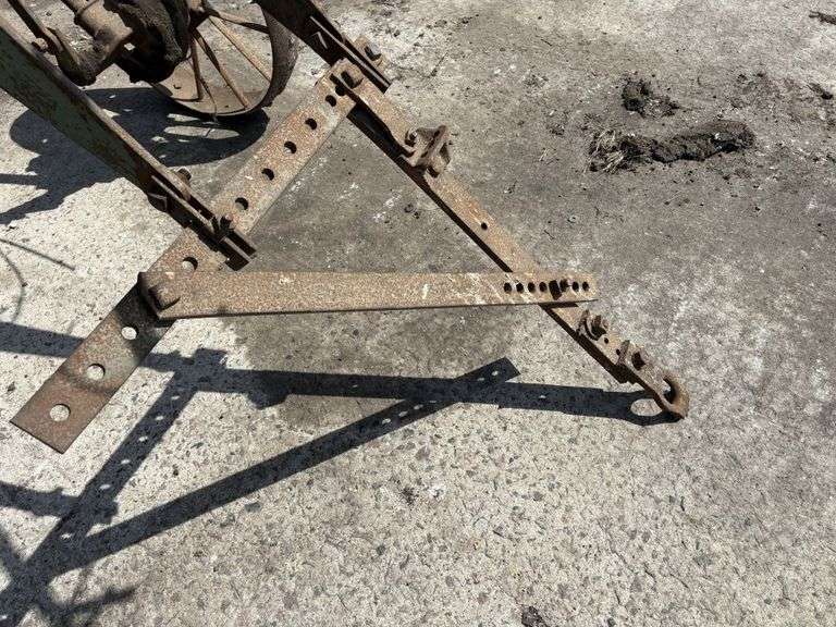 John Deere No. 44 2-14”-16” Slat Bottom Plow on Steel, Clutch Lift, (2) Coulters