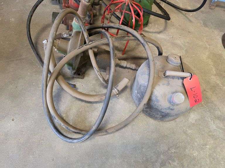 Assortment of Hydraulic Pumps, Unknown Working Condition