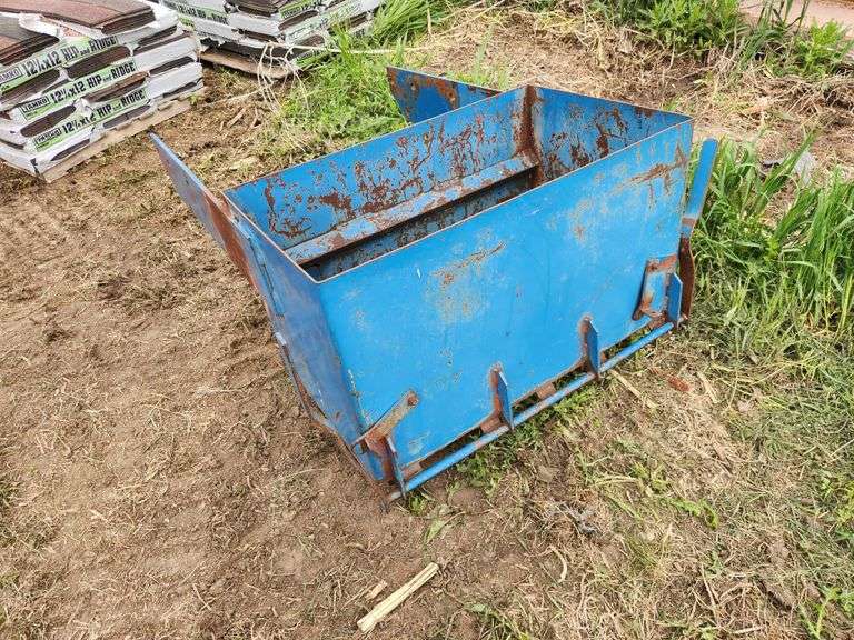 Rock Box off Versatile 800 Tractor