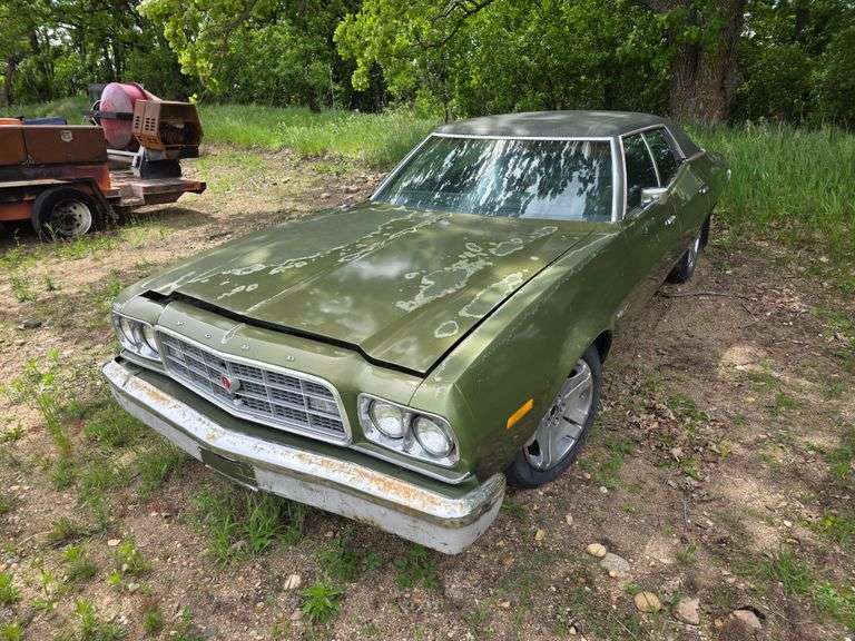 Ford Gran Torino, Shows 92,215 Miles, 18” Tires, VIN: 3H31H111148, *No Keys or Title*