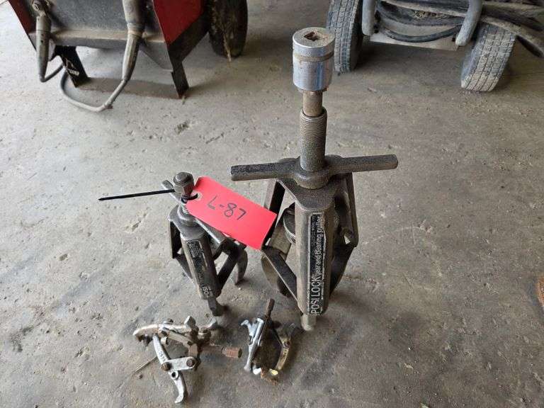 Gear and Bearing Pullers, Model 110, 106 and 2 Misc