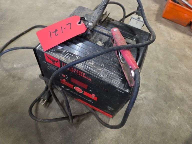 Schumacher Farm and Ranch Battery Charger, 6 and 12 Volt