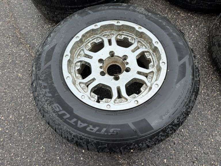 (4) 265/70R17 Tires on 6 Bolt Rims off 2003 Chevrolet Silverado, Buying All for One Money