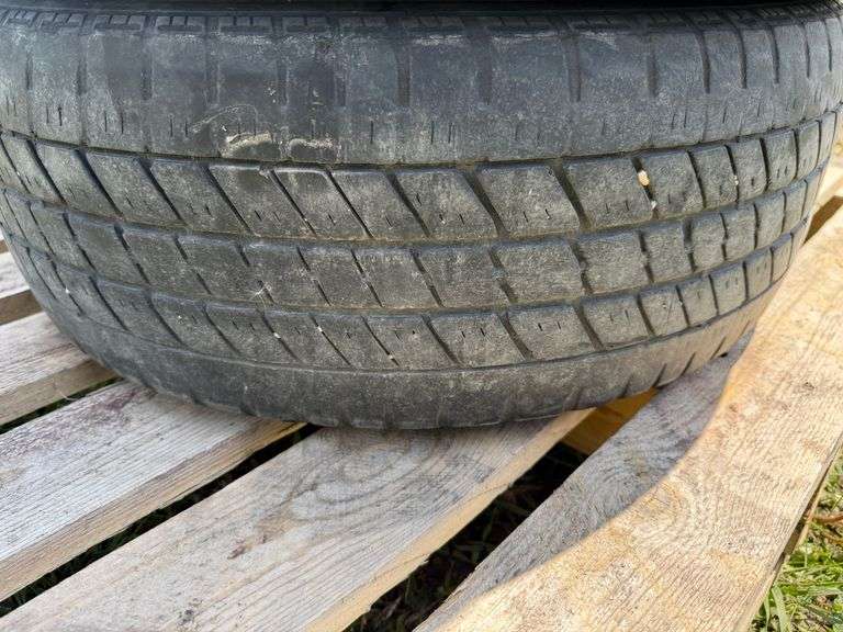 (4) P225/60R16 Tires on 5 Bolt Rims - Fragodt Auction and Real Estate LLC