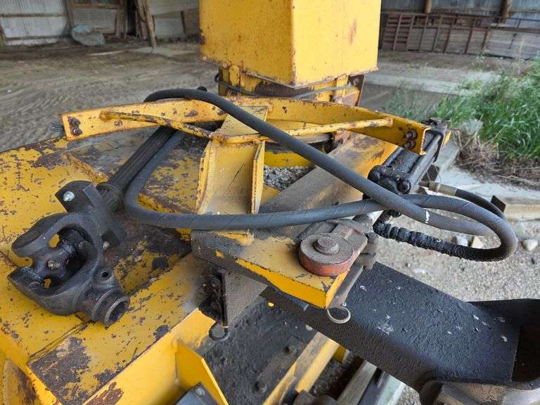 Alloway Dual Auger Snow Blower, Hydraulic Spout, 540 PTO, 3pt Hookup, SN: 23075