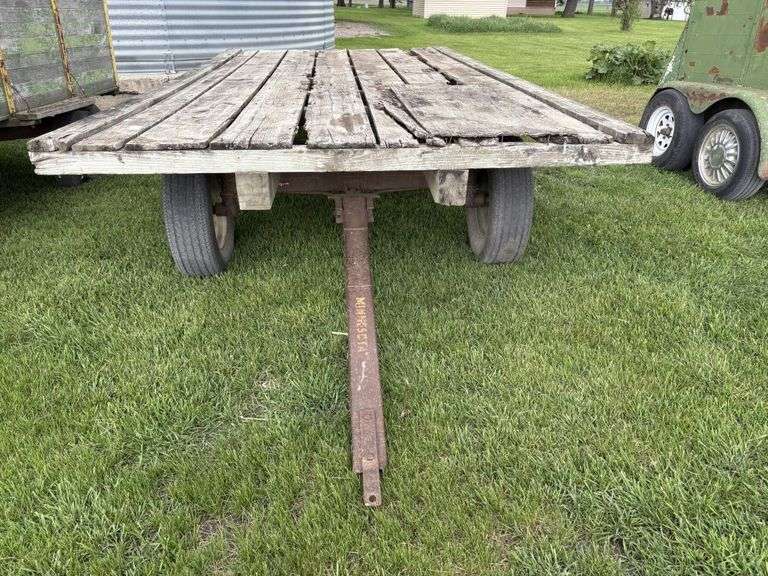 Flat Rack on Mn 4 Wheel Gear, Wood Deck, 8’x16’