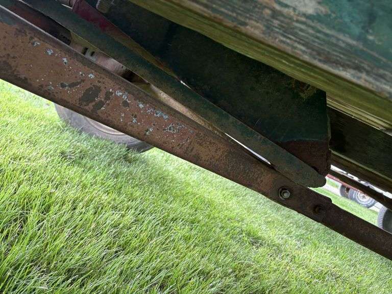 Barge Box, 5.5’x12’, 29” Sides, Sideboards, on Oliver 4 Wheel Gear, Hoist