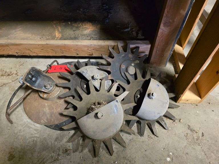 Misc Parts for Planter Trash Whips