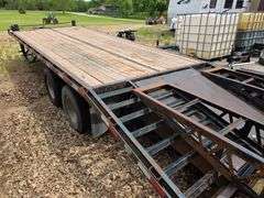 2004 Featherlite Model 5590 8’6” x 24 Deck Over Trailer, Air Brakes, Tandem Axle, Duals, LT235/85R16
