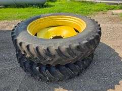 1990 John Deere 4455 2 Wheel Drive Tractor, 8,855 Hours, Quad Range Transmission, 9.50-20 Fronts, 14