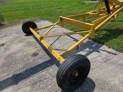 Sheyenne Westgo 10" x Approx 66' Auger, Hydraulic Lift, Single Auger Swing Hopper, Hydraulic Auger J