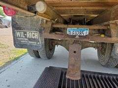 1970 Chevrolet C50 Single Axle Grain Truck, V8 Engine, 4+2 Transmission, 8.25 x 20 Front and Rear Ti