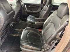 2008 GMC Acadia, 190K Miles, Runs but needs power steering pump and battery, Selling AS IS, VIN:1GKE