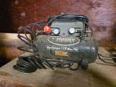 Huskee 2 Gallon Air Compressor, Dual Output, Untested
