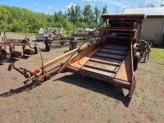 Allis Chalmers Baler