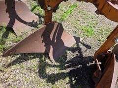 Allis Chalmers 3/16 Plow