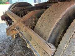 1990 Volvo Cab Over Semi Tractor, 452,999 Miles, 13 Speed Transmission, 11R22.5 Fronts and Rears, Ad