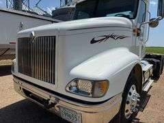 2007 International 9400 Day Cab Semi, 442,458 Miles, Cummins ISX 15 Engine, 10 Speed Transmission, 2