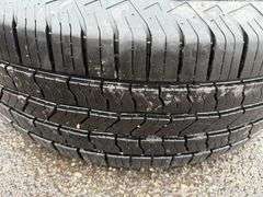 (4) 265/70R17 Tires on 6 Bolt Rims off 2003 Chevrolet Silverado, Buying All for One Money