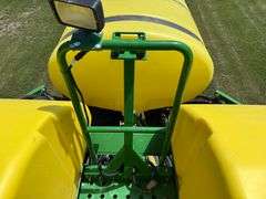 2014 John Deere 1770NT Planter, *Has 2021 Exact Emerge Update*, Hydraulic Downforce, 500 Gallon Liqu