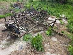8’ Digger