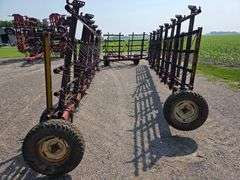 Melroe Model 452 – 12 Section 6' Coil Tine Drag, Hydraulic Down, SN: 661275 *One wing tire blew from