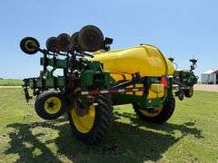 2012 Fast 8218 Fertilizer Bar, 24 Row 30”, 1,800 Gallon Poly Tank with Bottom Fill, Rear Lights, Non