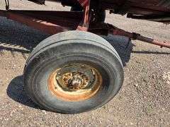 IH Model 1020 Bean Head, 25’ Wide, Bolt on Sections, Comes with 4 Wheel Header Trailer, 9.5L-14 Tire