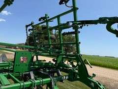 2011 John Deere 2410 3-Section 28’ Chisel Plow, 32” Tru-Depth Standards, 30 Shank, Single Point Dept