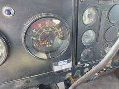 1988 International Day Cab Semi, 953,035 Miles, 9 Speed Eaton Transmission, Muncie 1 Line High Flow
