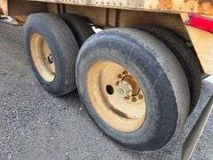 1982 Merritt 42’ Grain Trailer, 67” Sides, Spring Ride, Shur-lock Roll Tarp, 11R24.5 Tires, VIN: IMT