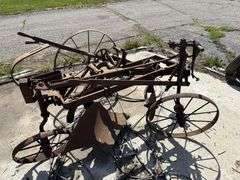 John Deere 1 Bottom Sulky Plow, with Coulter