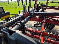 Case IH 48’ Tiger Mate II Tri Fold Digger, 7.60-15 Front Tires, 9.5-15 Tires on Wings and 11L-15 Tir
