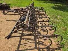 13’ John Deere Chisel Plow