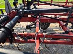 Case IH 48’ Tiger Mate II Tri Fold Digger, 7.60-15 Front Tires, 9.5-15 Tires on Wings and 11L-15 Tir