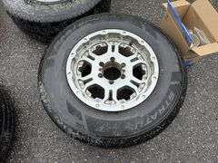 (4) 265/70R17 Tires on 6 Bolt Rims off 2003 Chevrolet Silverado, Buying All for One Money