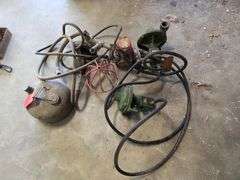 Assortment of Hydraulic Pumps, Unknown Working Condition